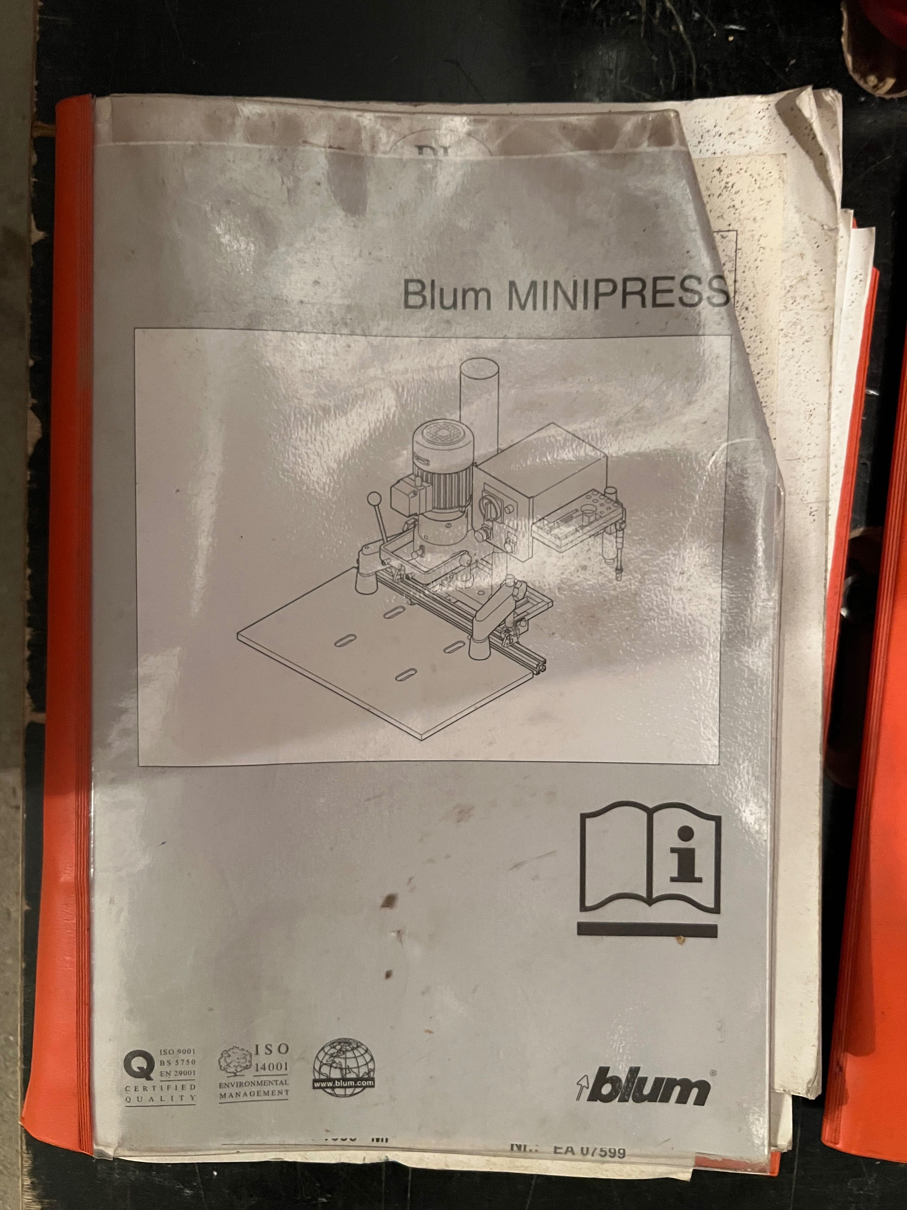 Blum mini press P  + głowica
