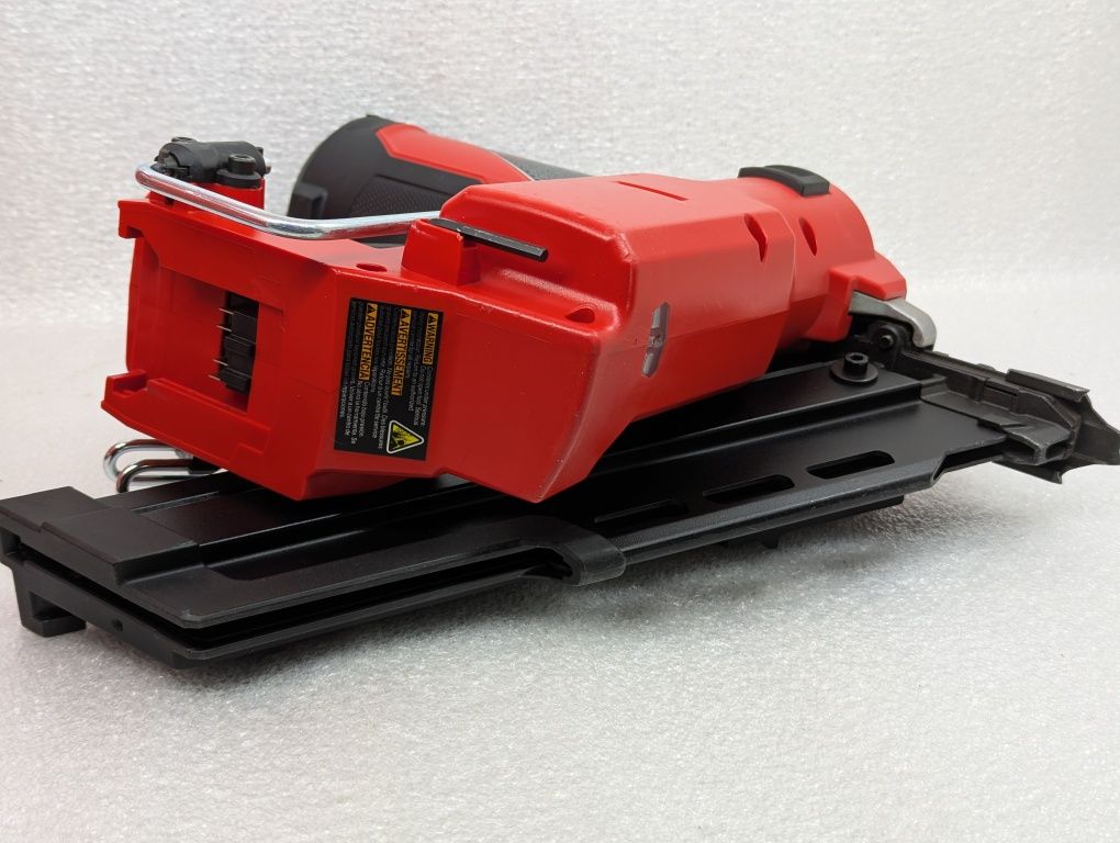 Milwaukee M18 2745-20 Акумуляторний нейлер 30° 90mm (FFN-0C)