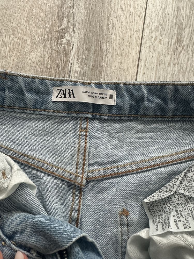 Джинси zara