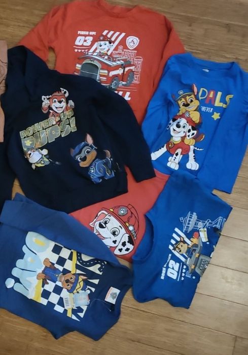 Zestawy (koszulki, bluzy, dresy) Psi Patrol r. 122/128