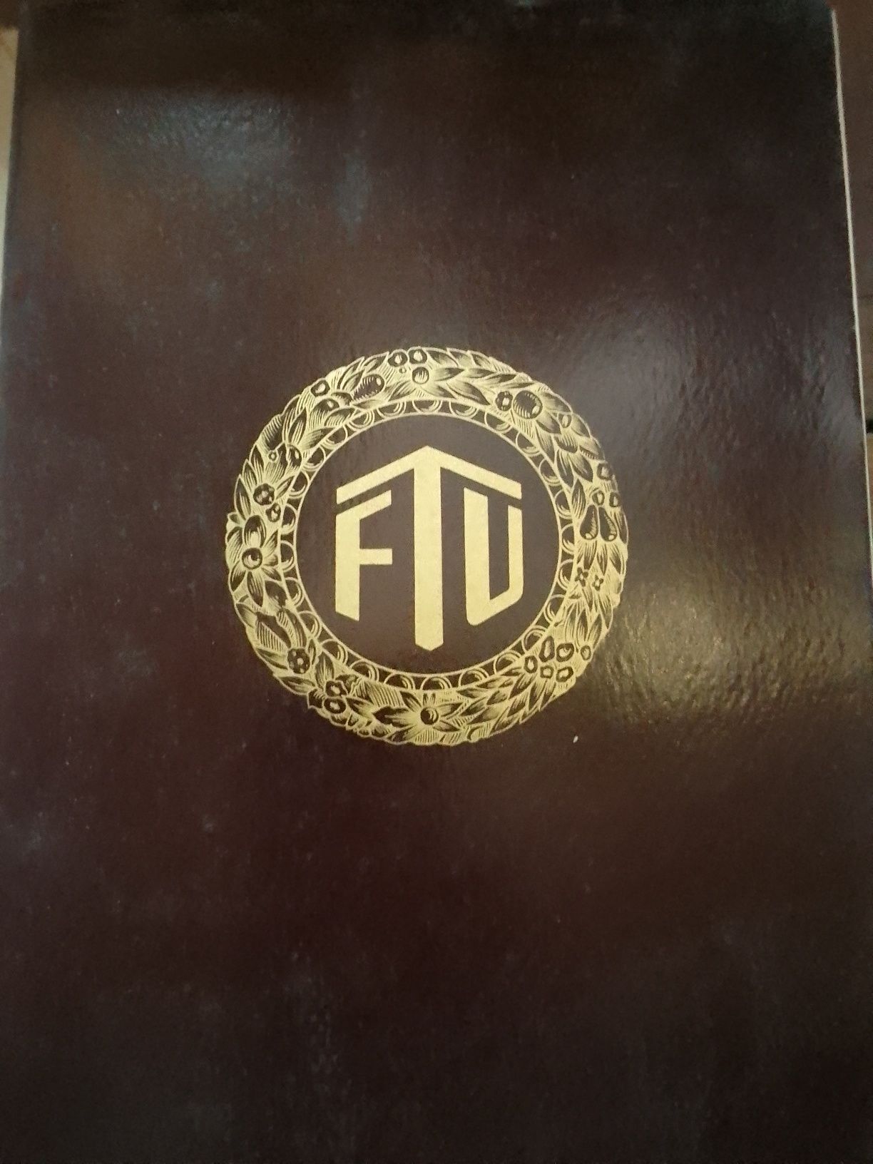 Livro Fábrica de Tabacos Ultramarina