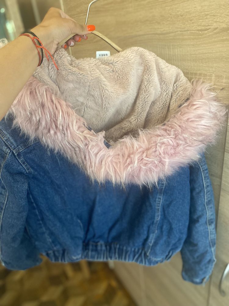 Продам женскую куртку - 1000 гривен