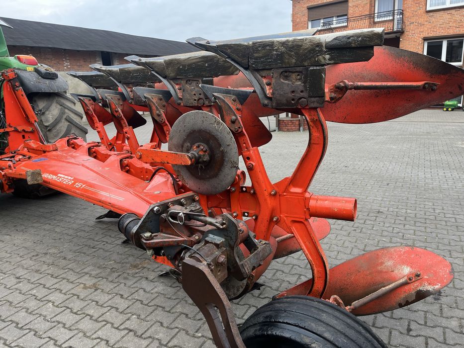 Pług obrotowy 4+1 Kuhn Varimaster 151 nonstop kverneland lemken