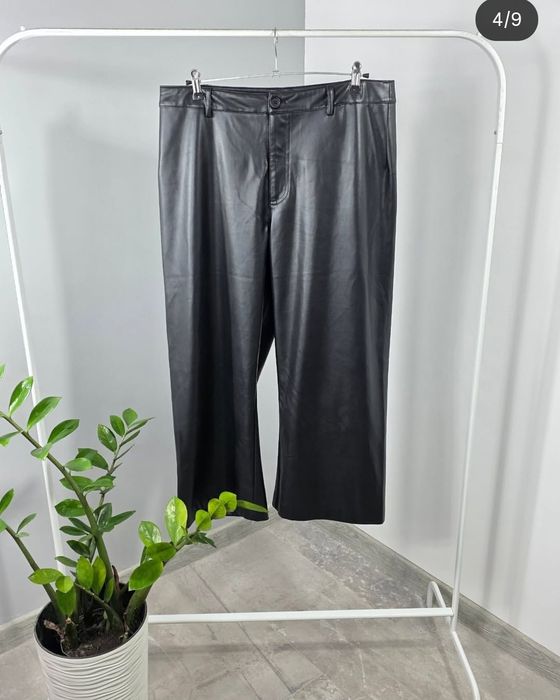 Шикарні широкі штани 18 розмір