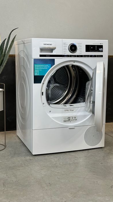 Білосніжна! Сушильна машина Siemens IQ700 WT47XMA