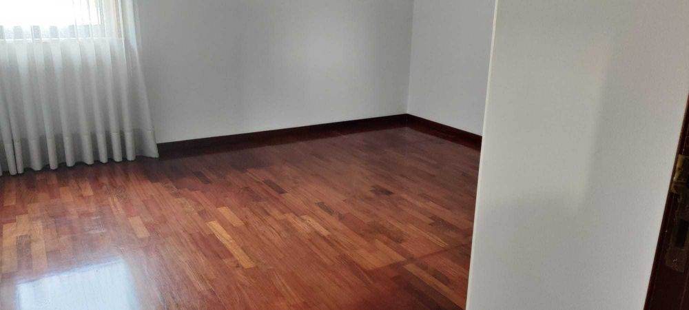 Aluga-se T1 espaçoso Abelheira Viana do Castelo