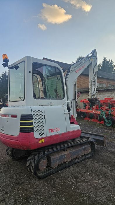Minikoparka Takeuchi TB 125