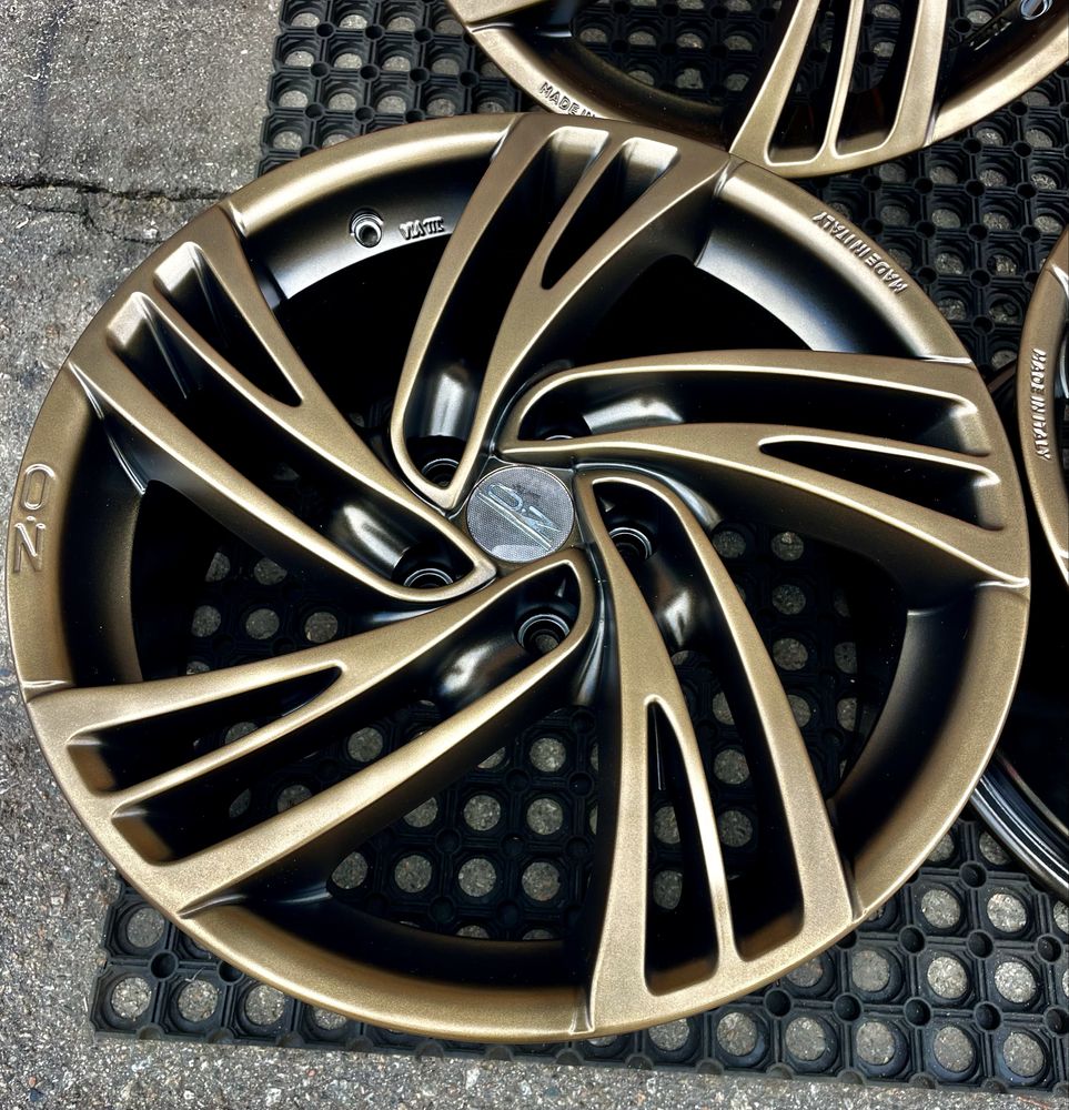 Диски 5/114.3 r18 легкосплавні O.Z
