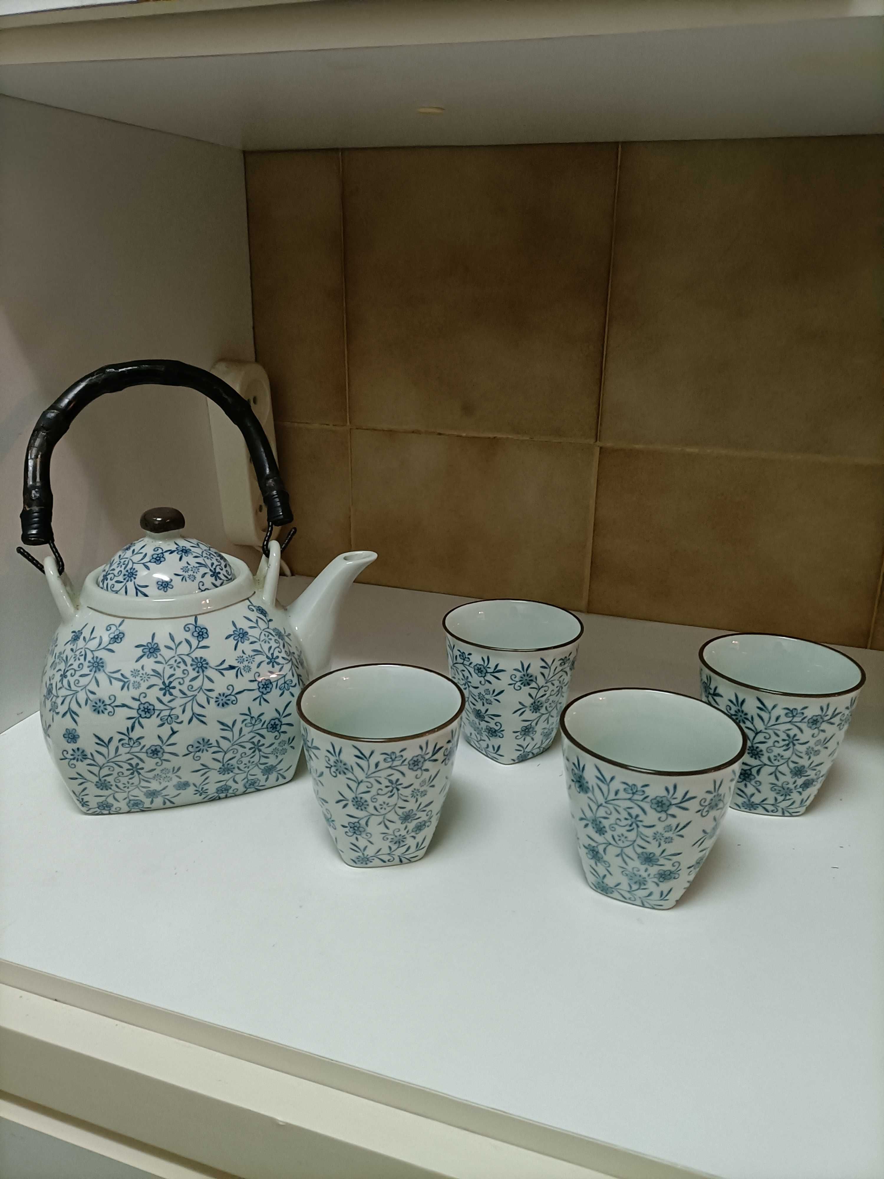 Conjunto de chá estilo chinês