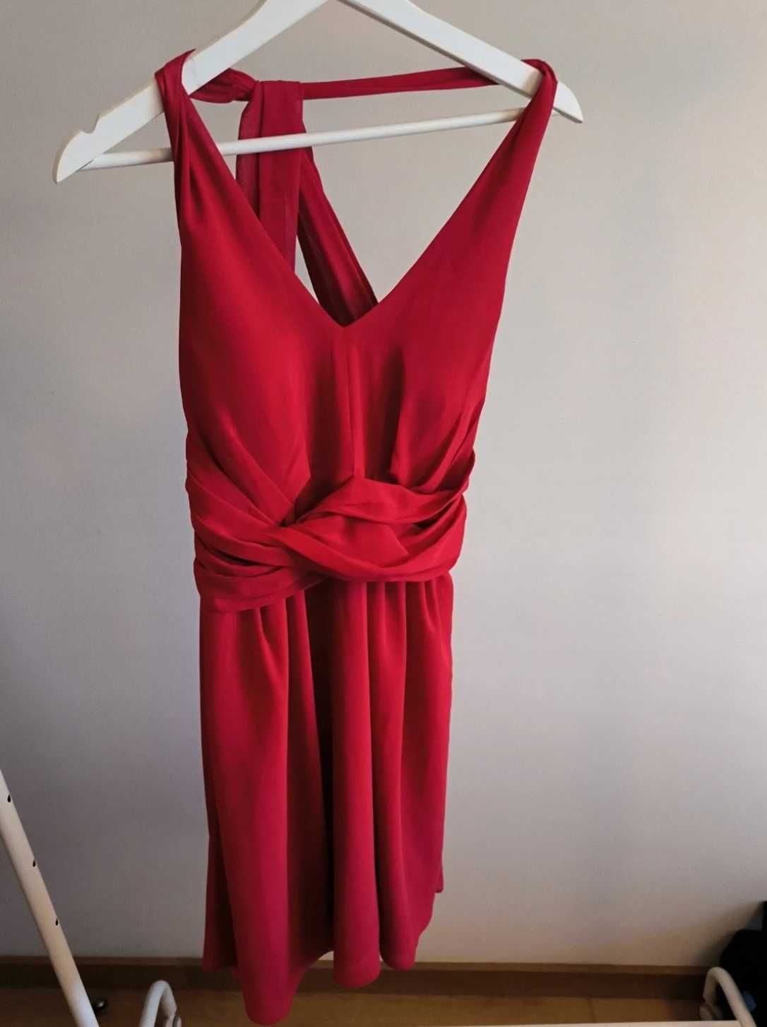 Vestido vermelho guess