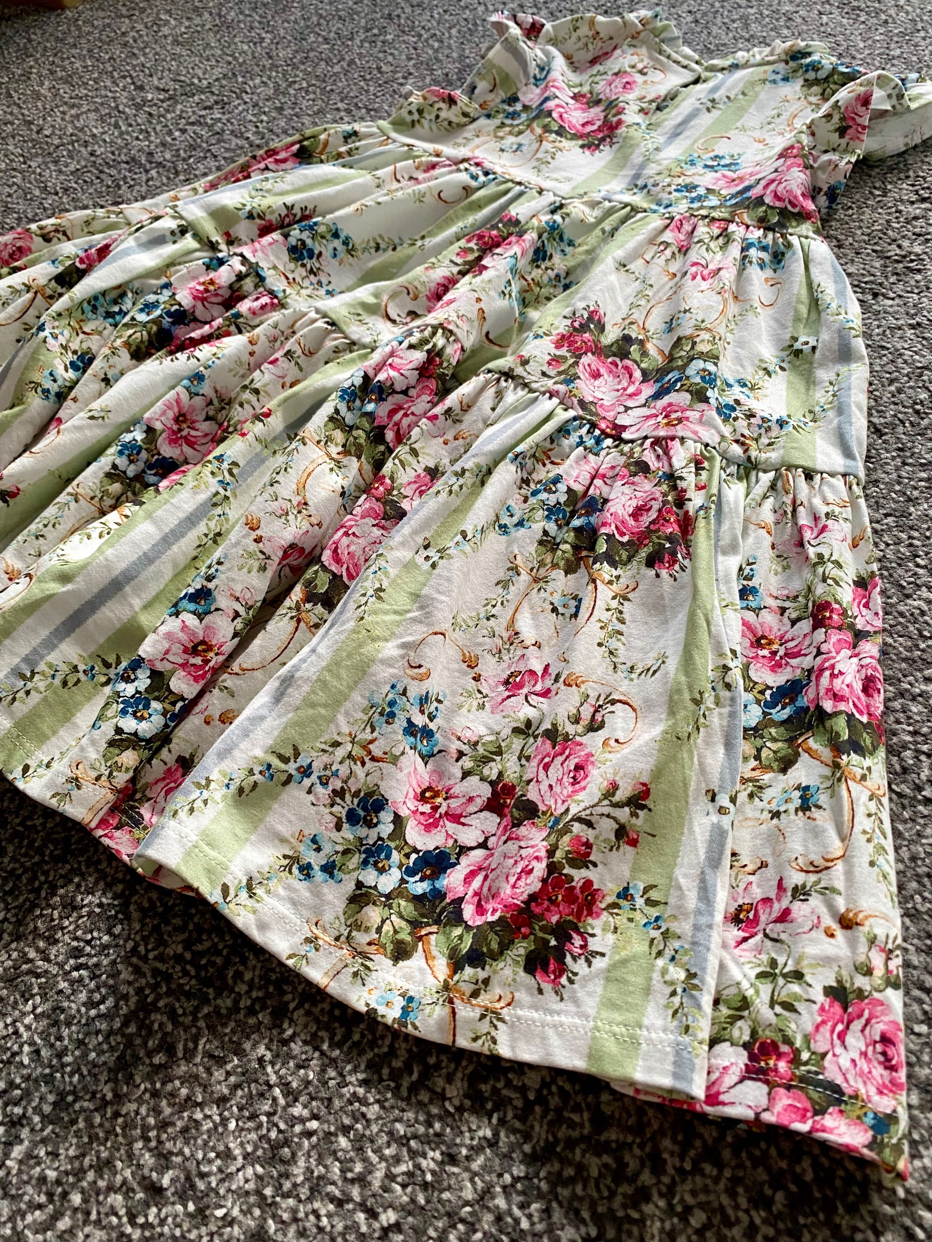 NEXT sukienka 116 cm Kwiaty 5-6 lat Flowers Falbanki Exclusive Dresses