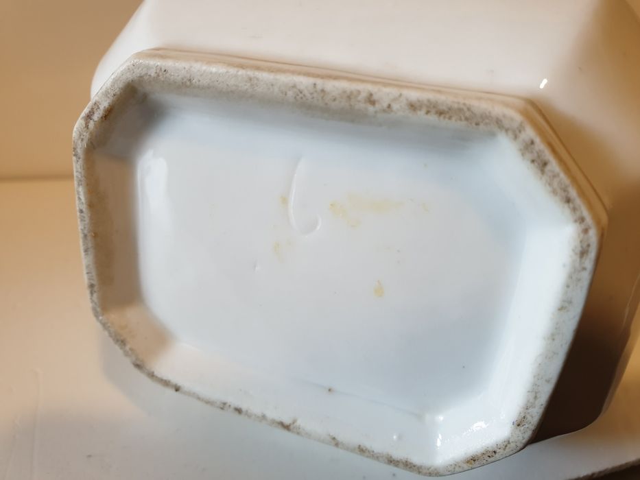 Lindo antigo jarro francês em porcelana esmaltada à mão