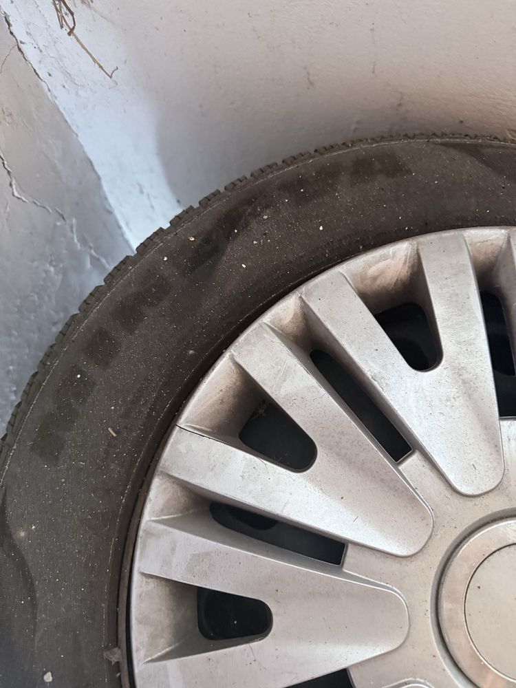 Opony 3 sztuki z felgami 206/60r16