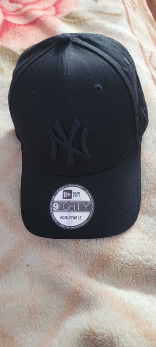 Кепка нова привезена з Польщі