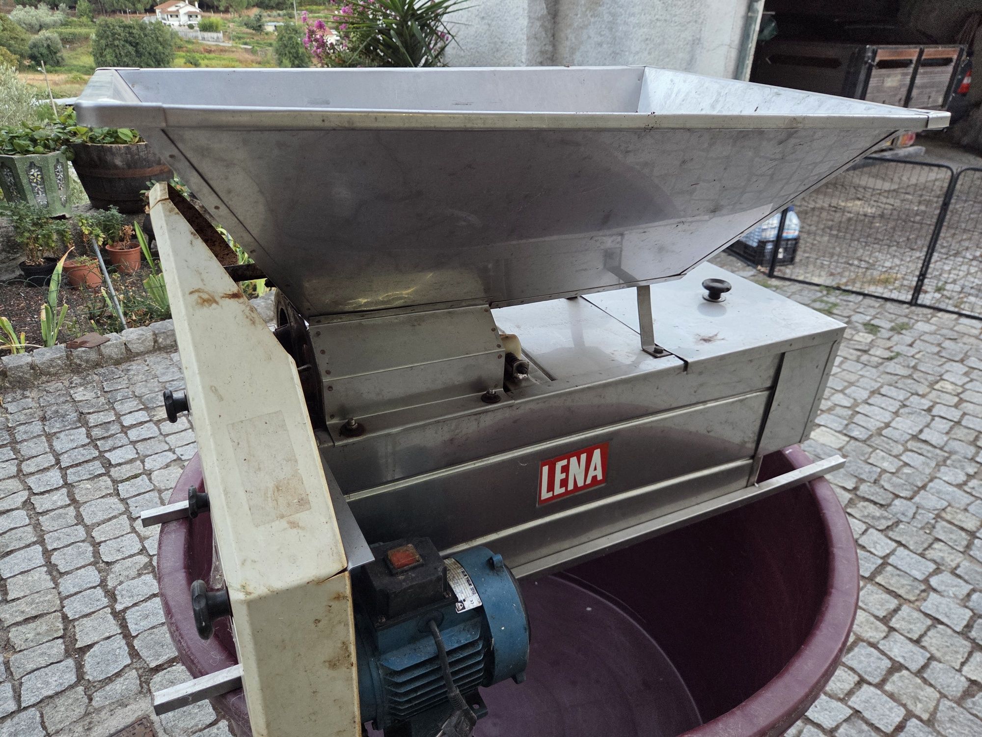 Desengaçador / Esmagador Inox Lena