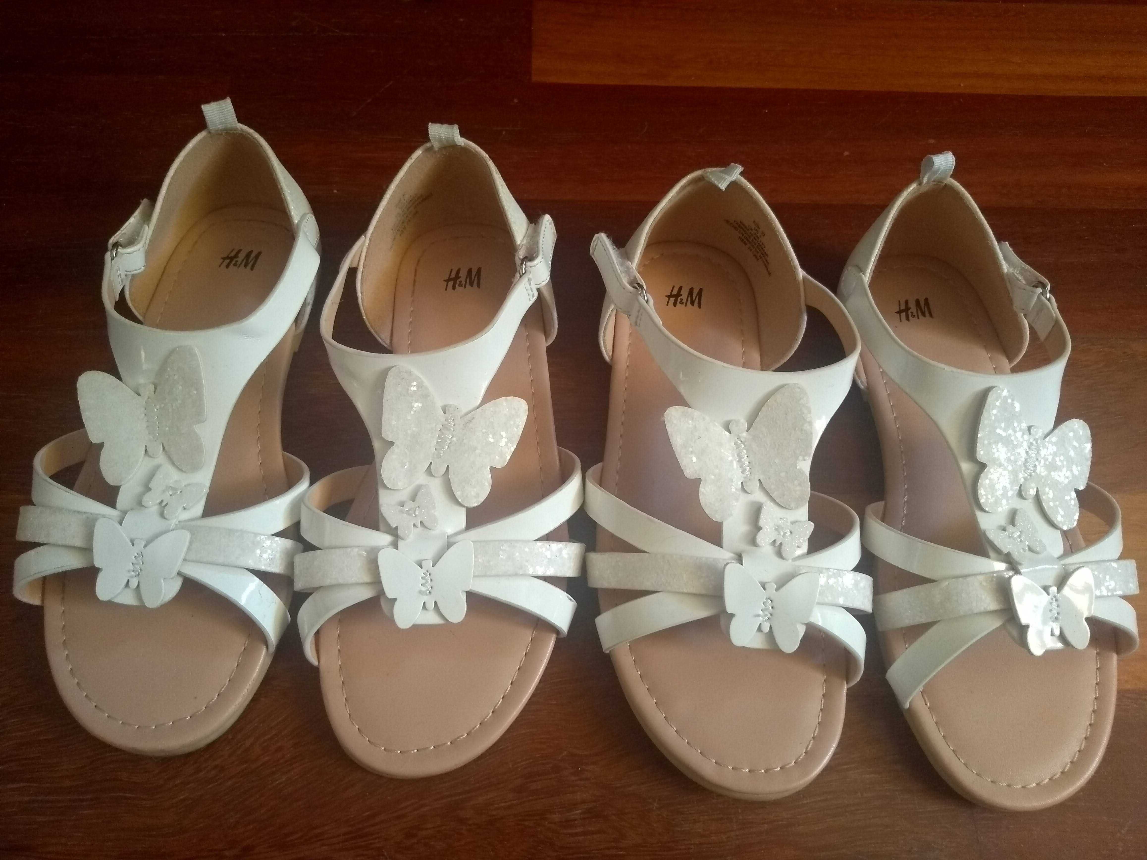 Sandałki z motylkami dziecięce białe - H&M roz. 32