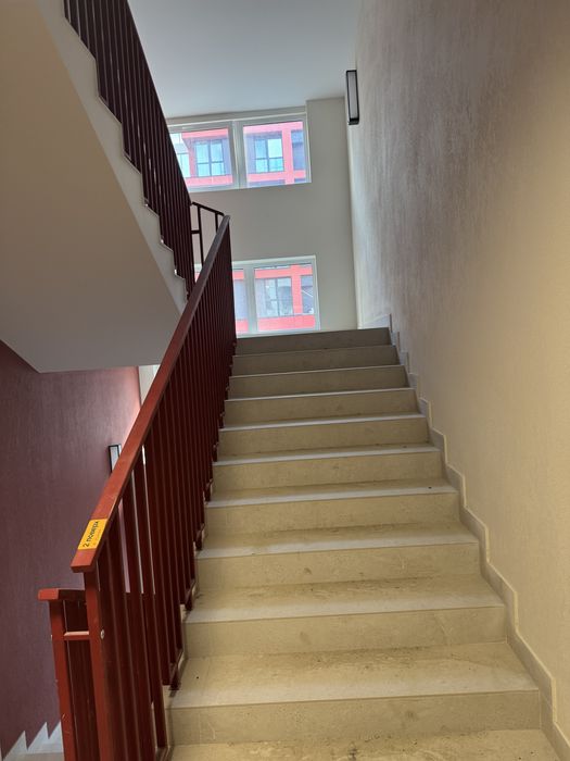 Продаж 2 к квартири вул. Кн. Ольги,120  зданий будинок