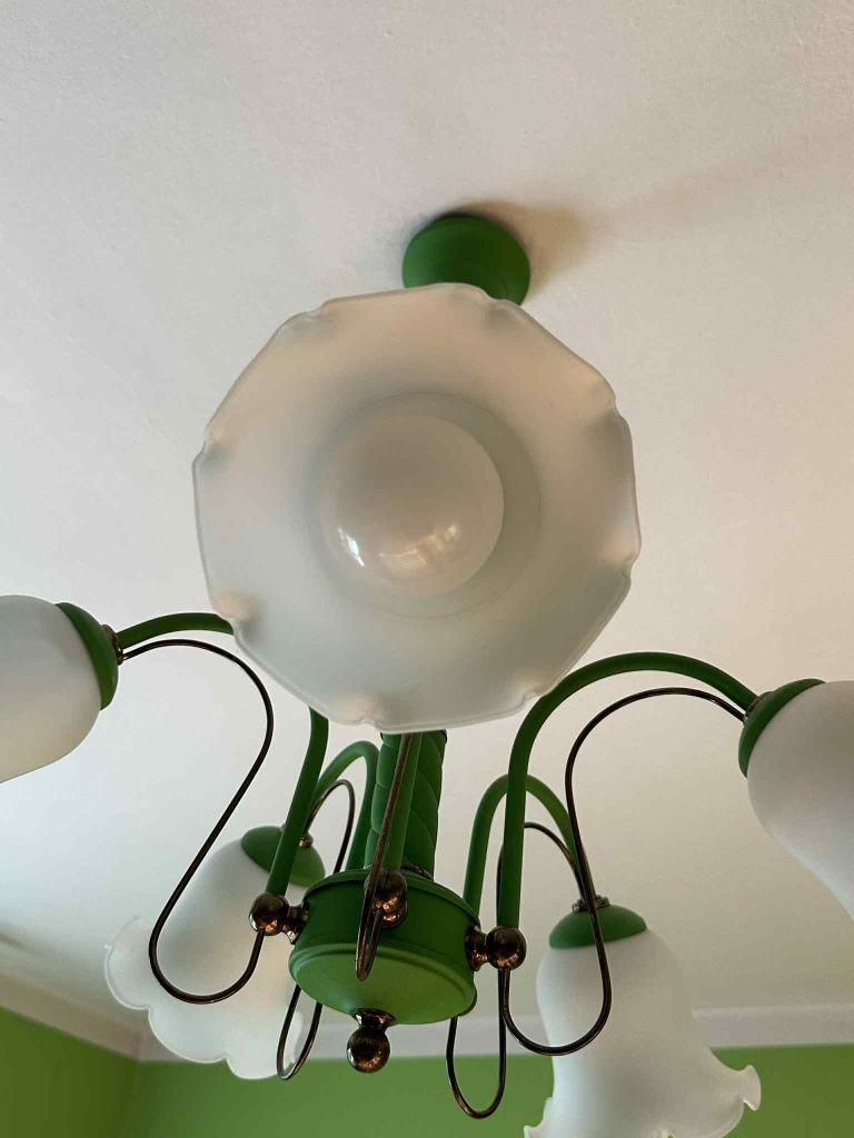 Lampa tulipan zielona