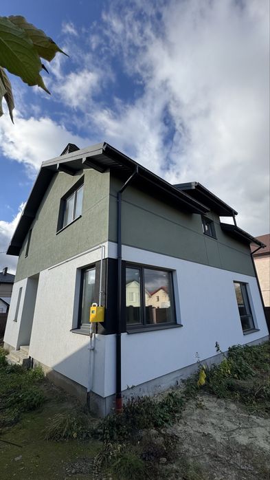 Будинок у Зимна Вода