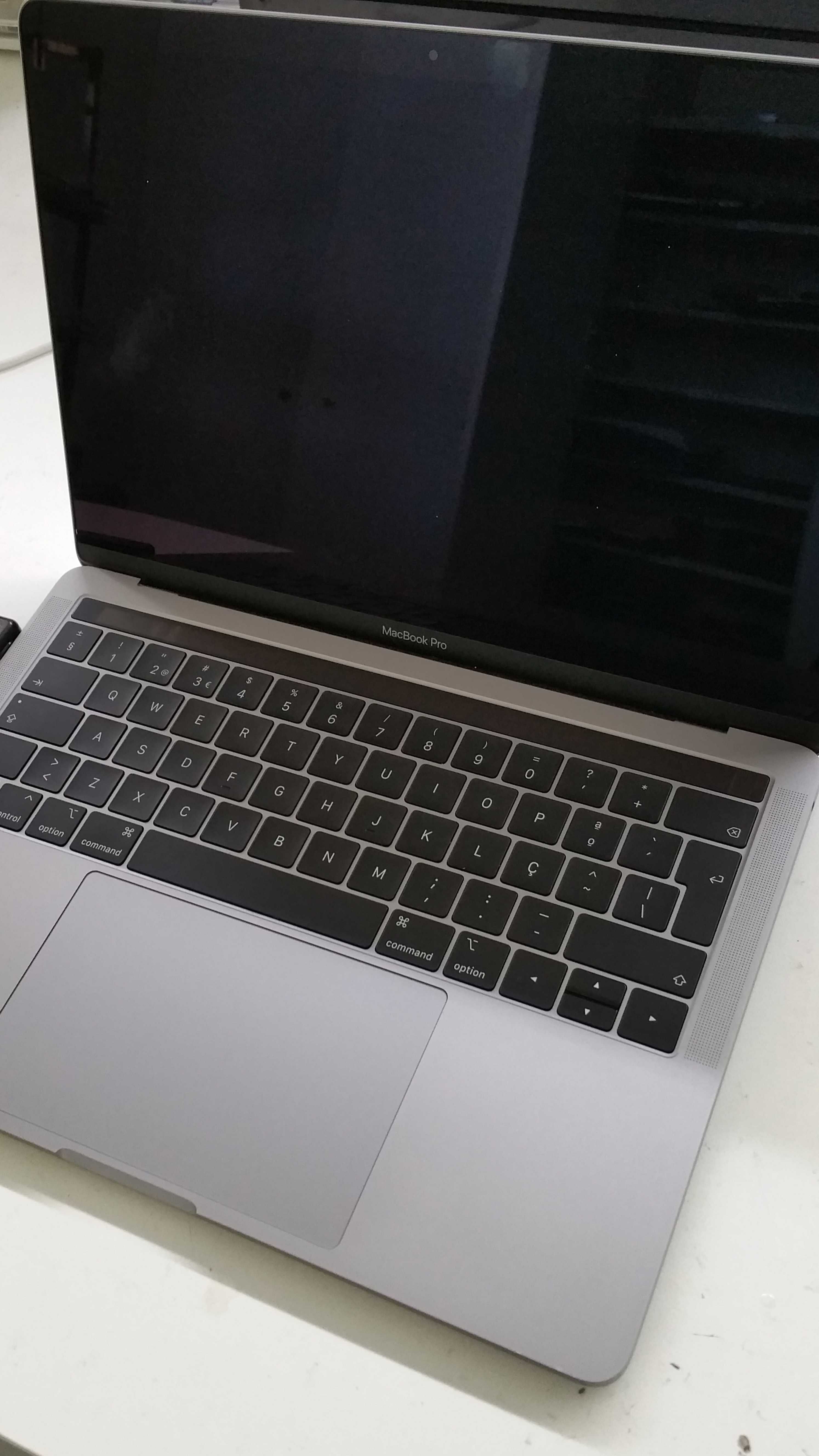 MacBook Pro A2159 como novo todas as peças