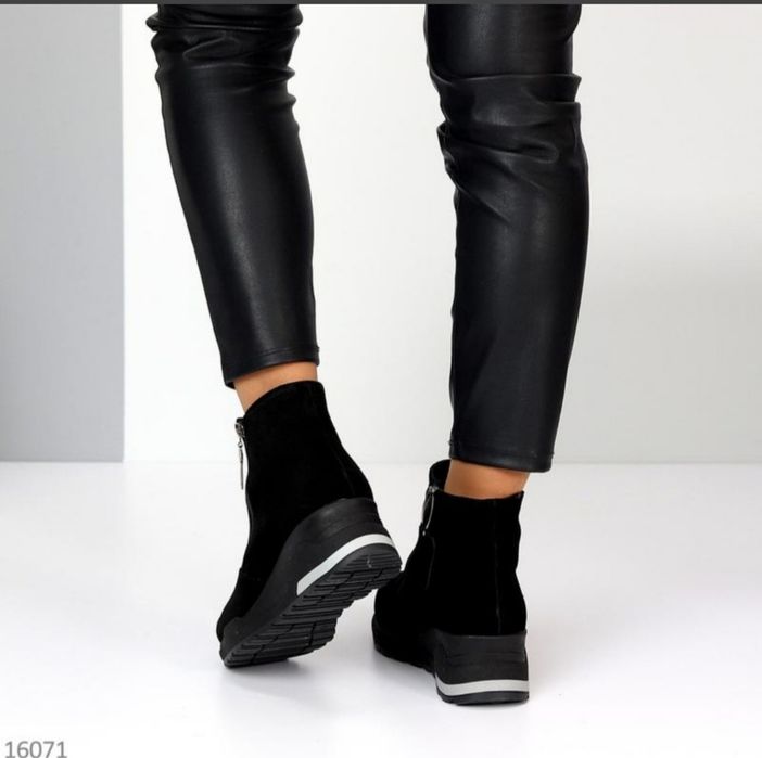 Ботинки зимние из замши