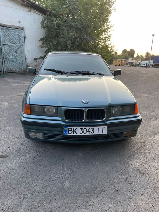 БМВ е36!2.0 бензин