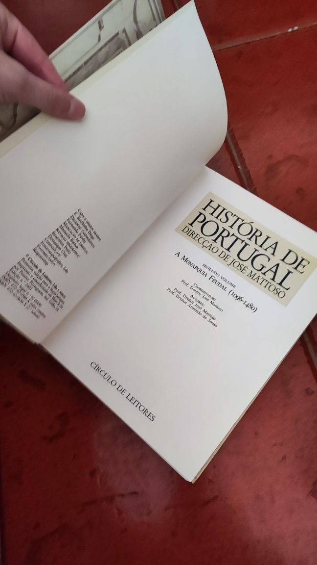 História de Portugal 2° Volume "Monarquia Feudal"