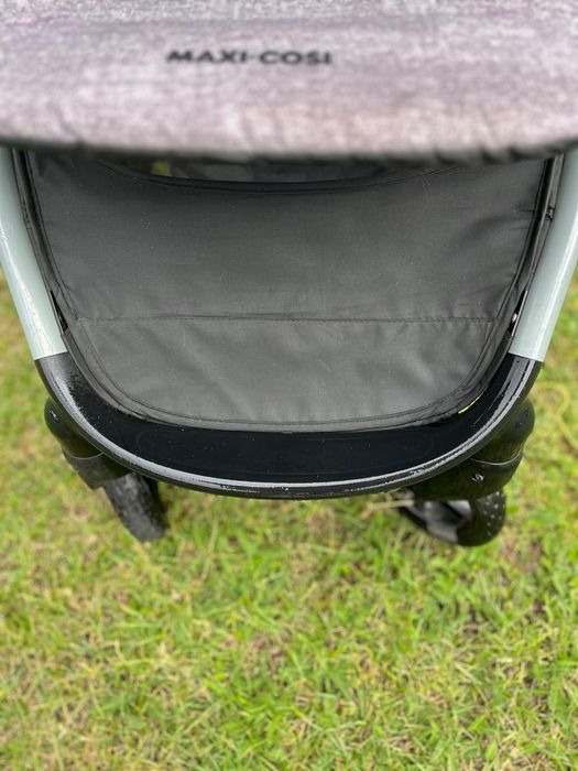 Wózek Maxi Cosi Gia Nomad, szary, do 22 kg