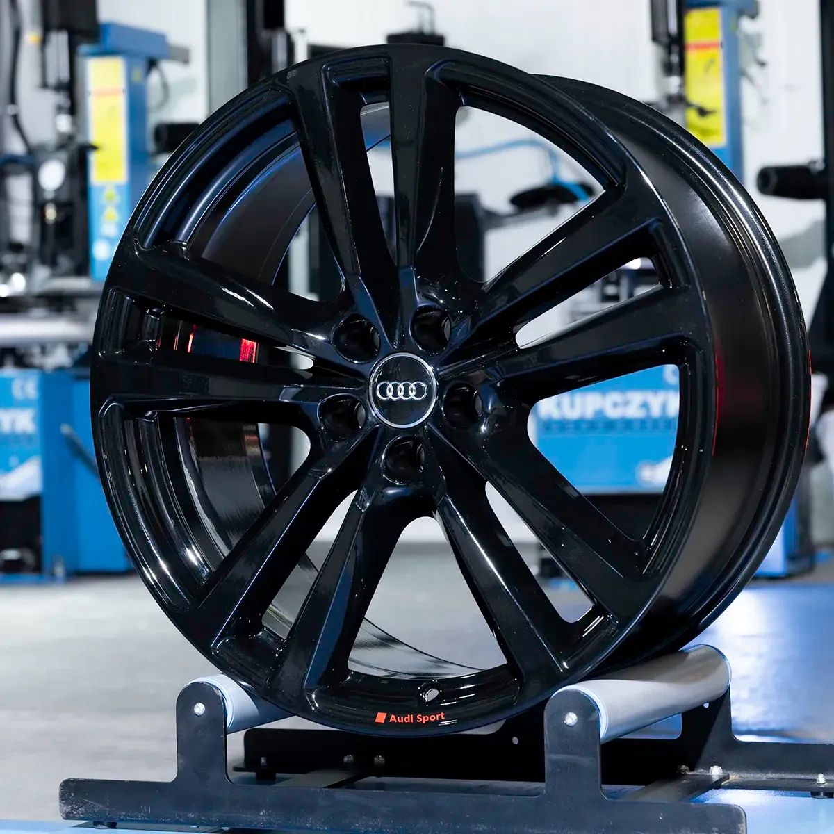 Oryginalne Felgi Audi 20" S8 S7 S5 S4 A4 A5 A6 A7 A8 Q3 Q5 Q7