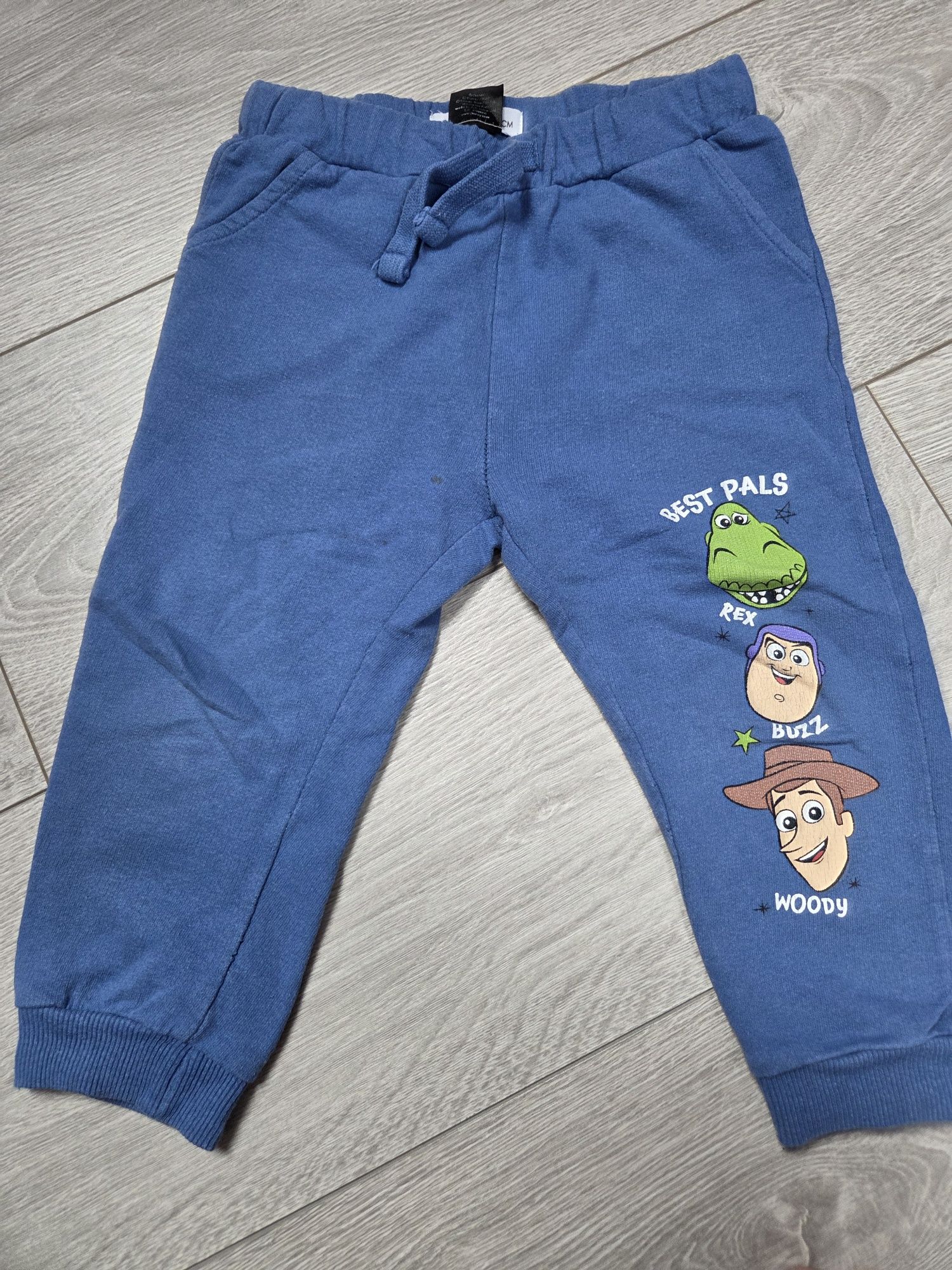 Spodnie chłopięce  Sinsay Toy&Story r. 86