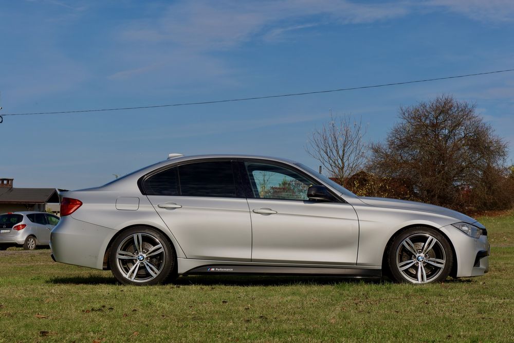 BMW F30 330D 300HP/700NM | mpakiet | alcantara | 2 komplety felg