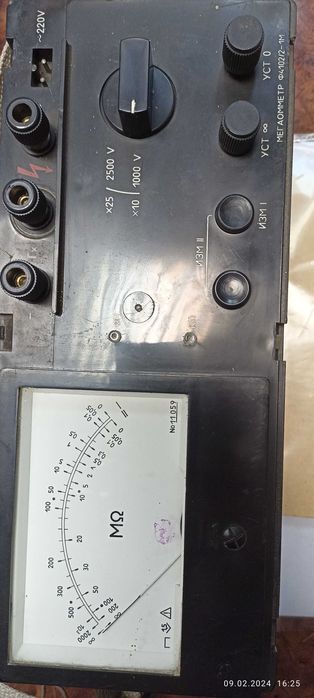 Мегаомметр Ф4102/2-1М