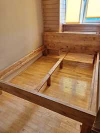 Dwuosobowe drewniane łóżko (160x200) brzozowe