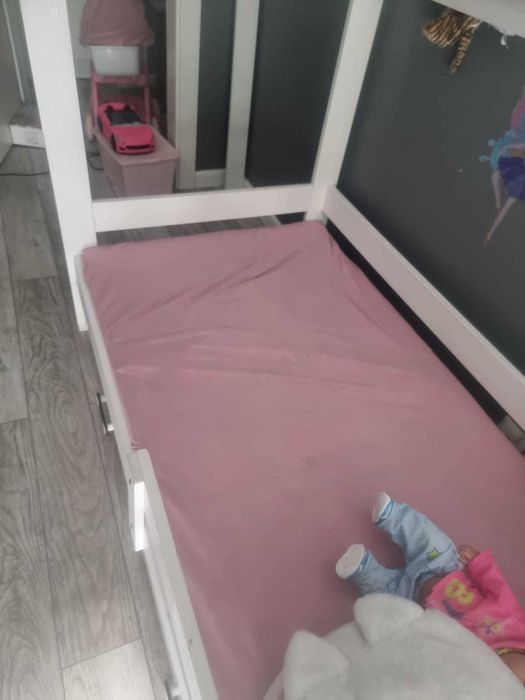 Łóżko dziecięce domek 95 cm x 165 cm z szufladą