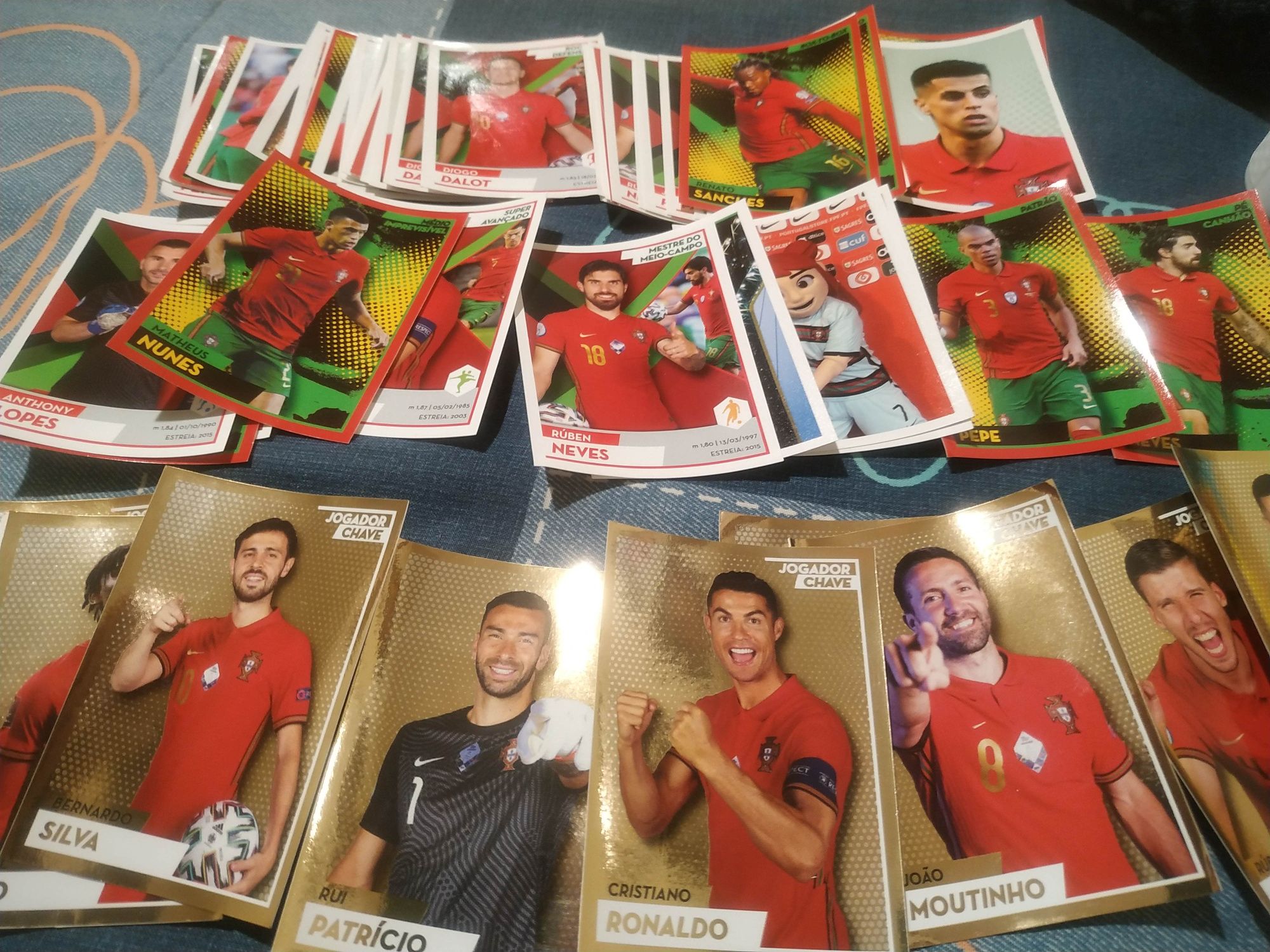 Cromos Fome de Vencer 2022