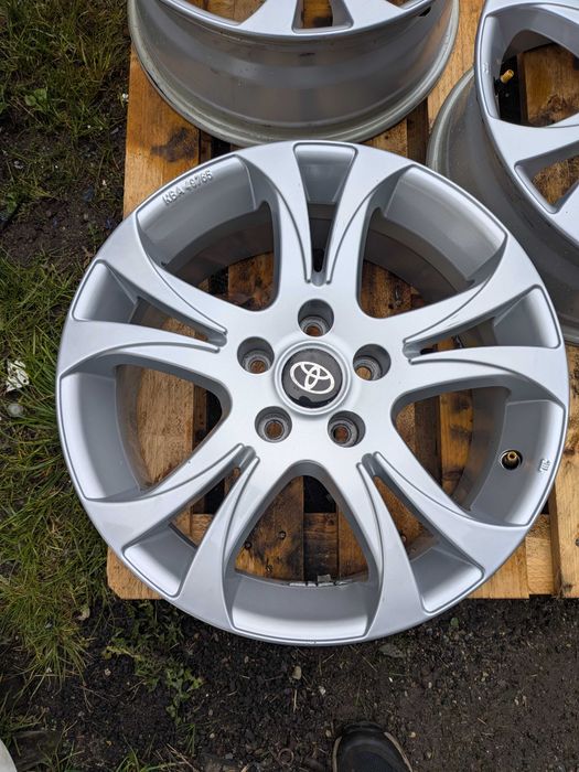 FELGI ALU, Nissan, Toyota  7x17 ET40 5x114,3