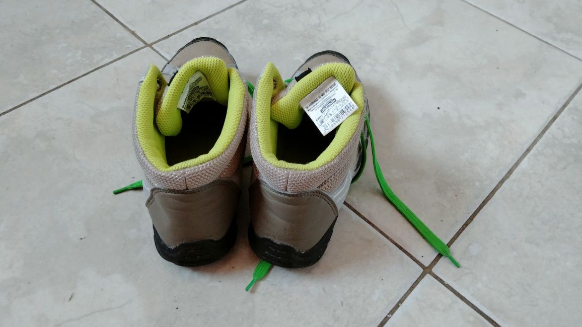 Buty młodzieżowe Quechua 36