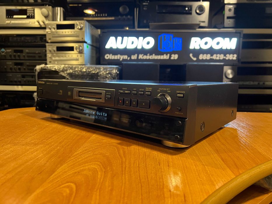 Odtwarzacz MiniDisc Technics SJ-MD100 Audio Room