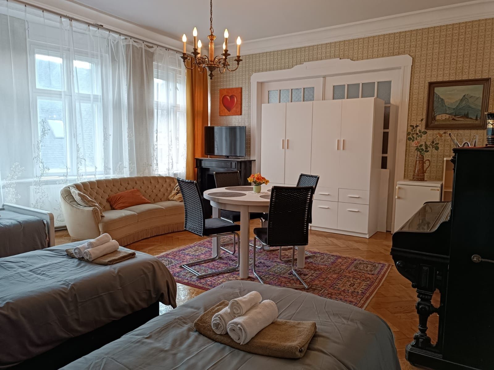 Komfortowe pokoje/Noclegi dla firm,oraz osob prywatnych/40 zl za dobe