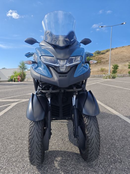 Yamaha Tricity 300 – 39 000 km – vidro alto + vidro standard