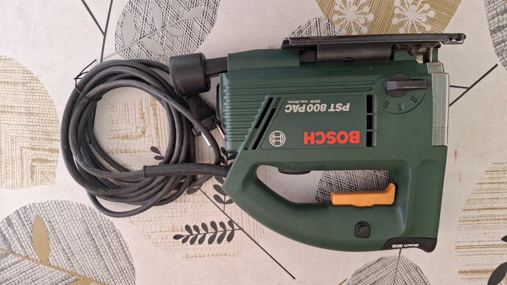 Serra tico-tico Bosch professional PST 800 - 550 W