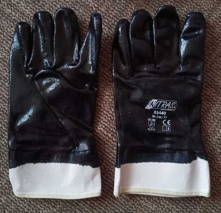 Спецодяг. Костюм для захисту від забруднень.