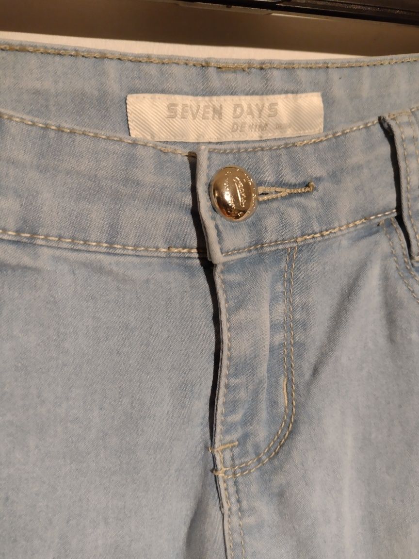 Jasne dżinsy jeansy rozciągliwe przetarcia jeansy damskie M dopasowane