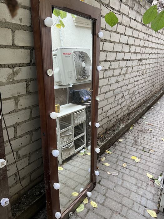 Продам рамы от зеркал