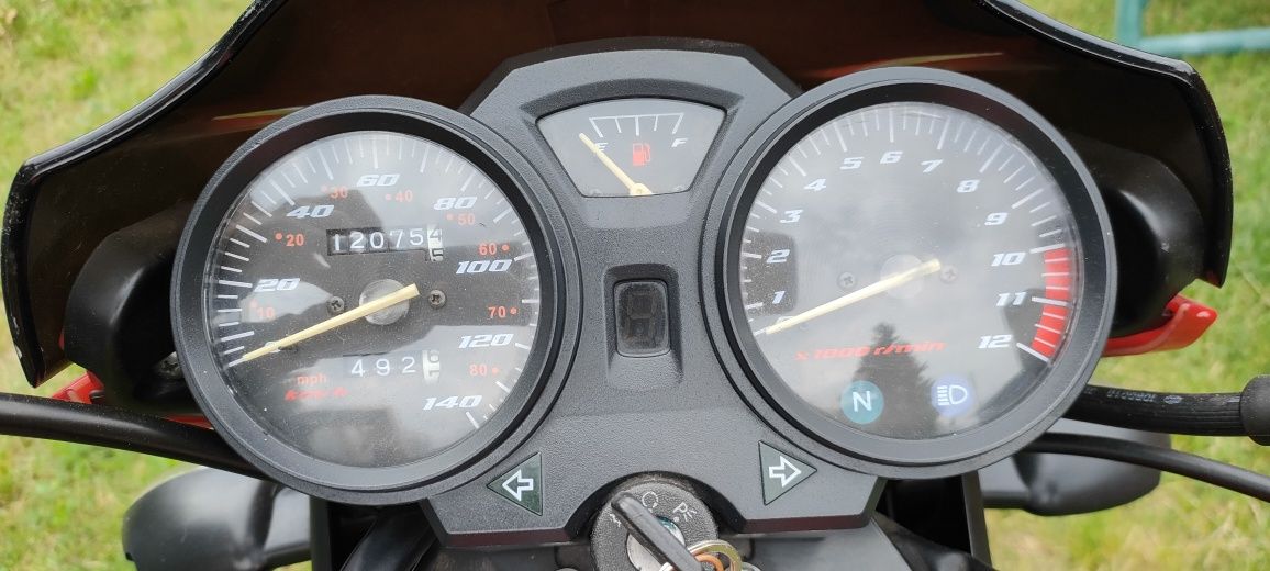 Motocykl 125 Benyco Sling
