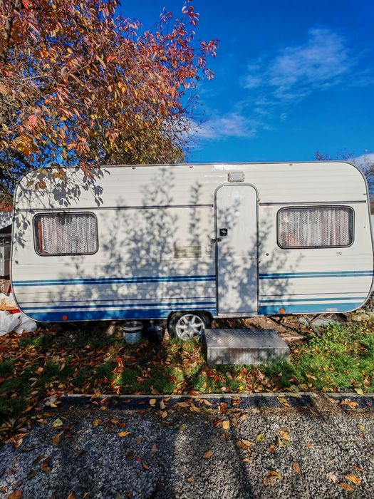 Прицеп дача Knaus Komfort