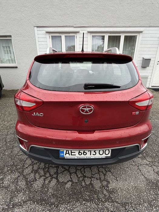 Продам Jac S2 2017