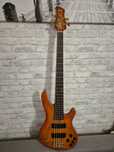 Gitara basowa Yamaha TRB 5 II z pełnym wyposażeniem!