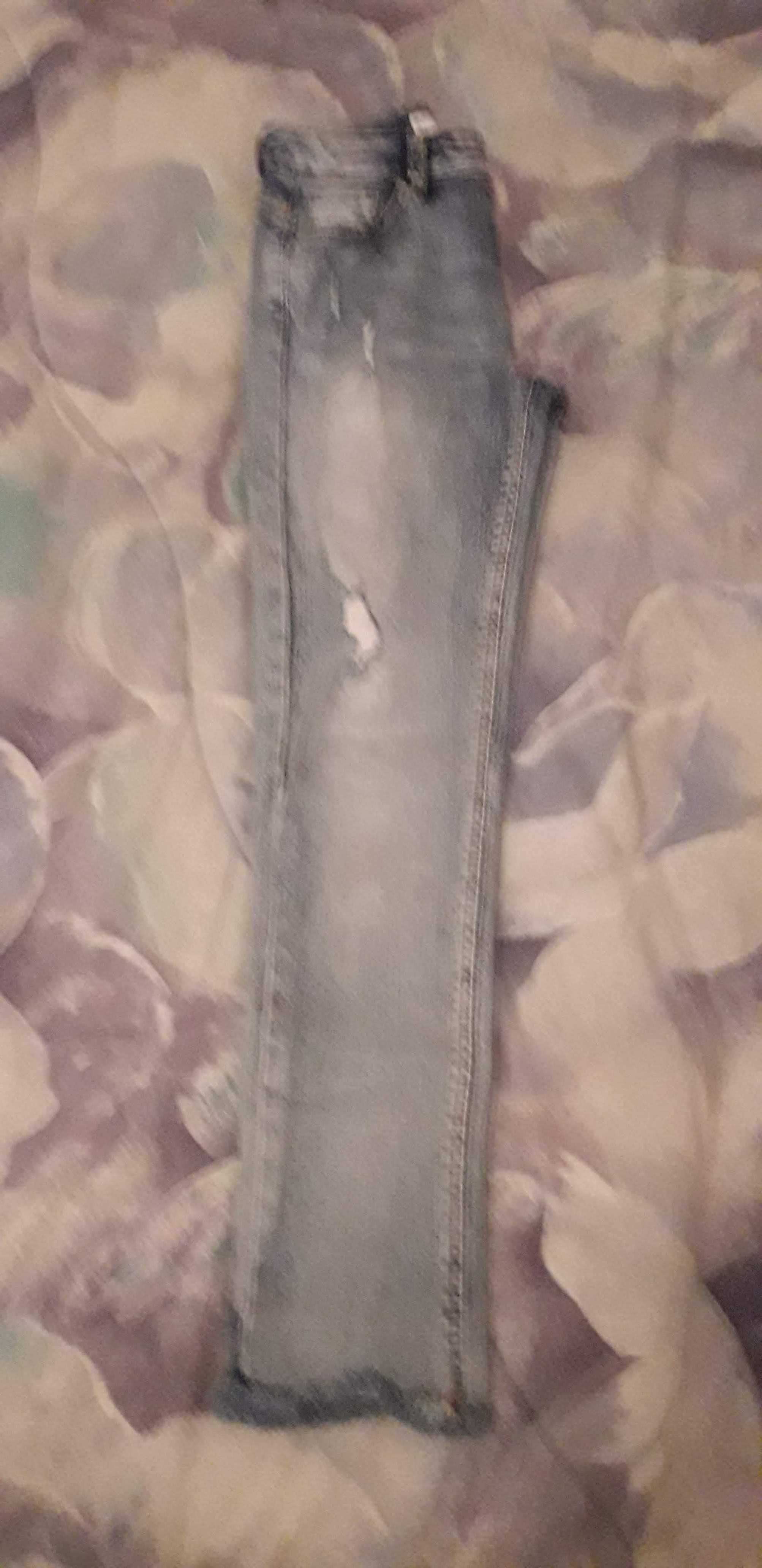 Novo Preço - Calça Ganga KIABI muito bonitas - menina 10 anos