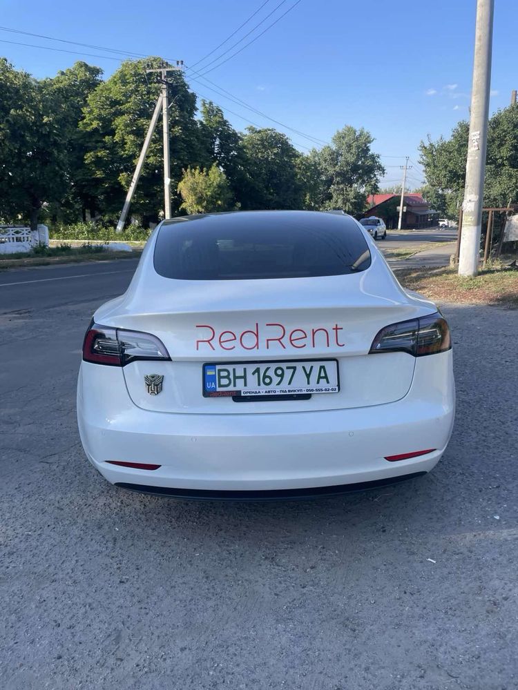 Аренда Tesla Model 3 2019г.